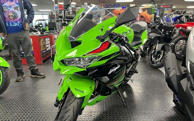 2024 Kawasaki Ninja® ZX™-4RR ABS KRT Edition ABS