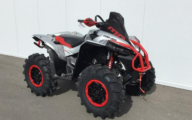 2026 Can-Am® Renegade X mr 1000 R Hyper Silver & Legion Red