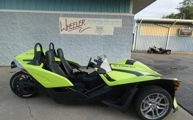 2023 Polaris Slingshot® SL Neon Lime (Manual)