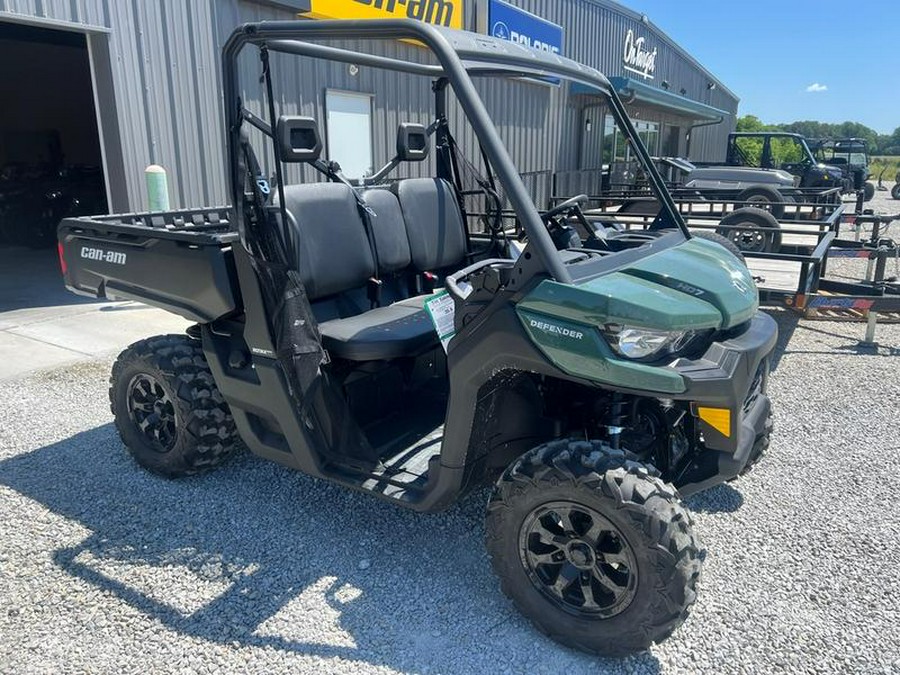 2023 Can-Am® Defender DPS HD7 Tundra Green