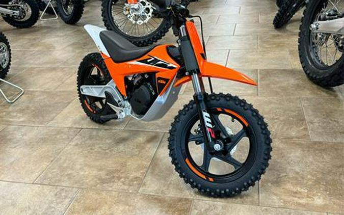 2025 KTM SX-E 2