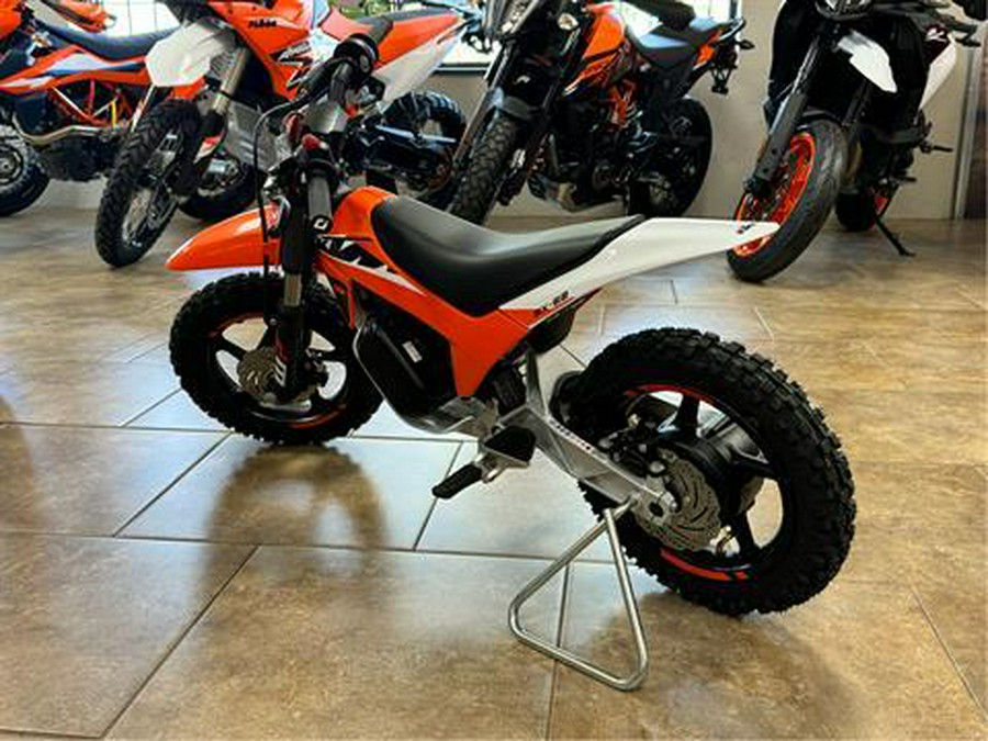 2025 KTM SX-E 2