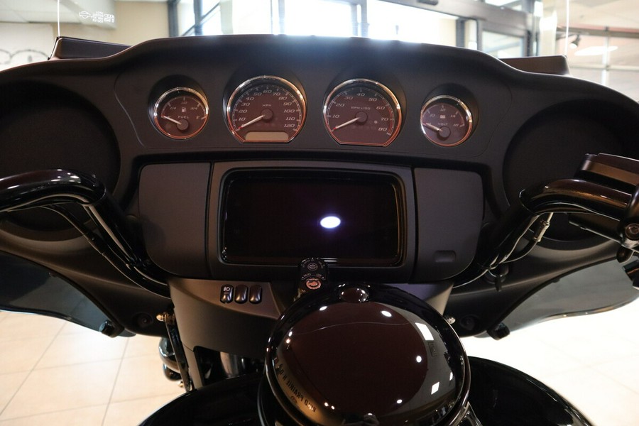 2025 Harley-Davidson HD FLHTCUTG Touring Trike Tri-Glide