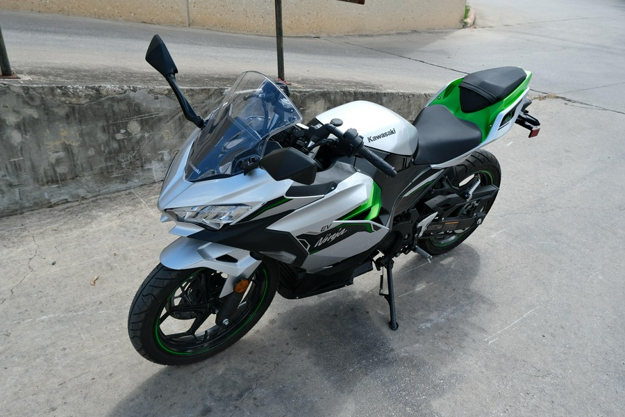 2024 KAWASAKI NINJA E1 ABS
