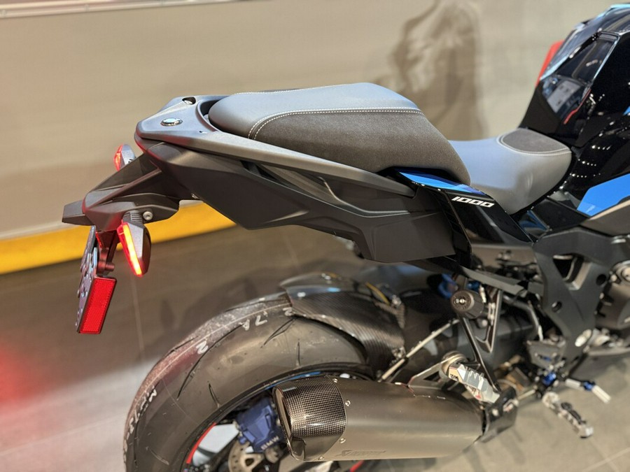 2026 BMW Motorrad M 1000 XR