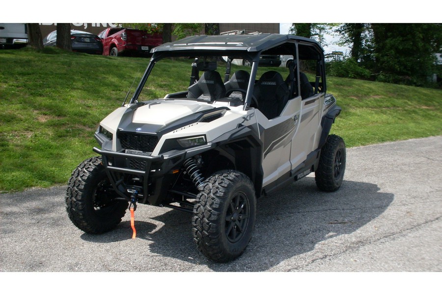 2024 Polaris Industries GENERAL® XP 4 1000 Ultimate