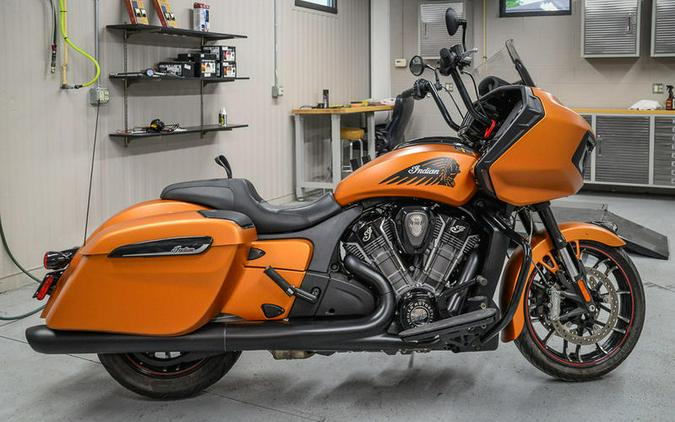 2023 Indian Motorcycle® Challenger® Dark Horse® Icon Riot Orange Smoke