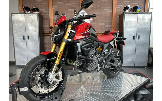 2024 Ducati Monster SP