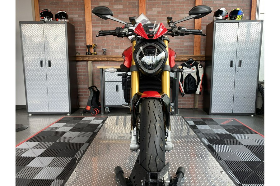 2024 Ducati Monster SP