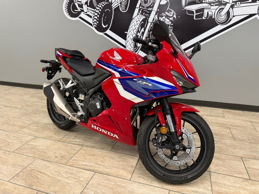 2025 Honda CBR500R