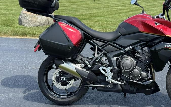 2026 Triumph Tiger Sport 800 Tour Carnival red