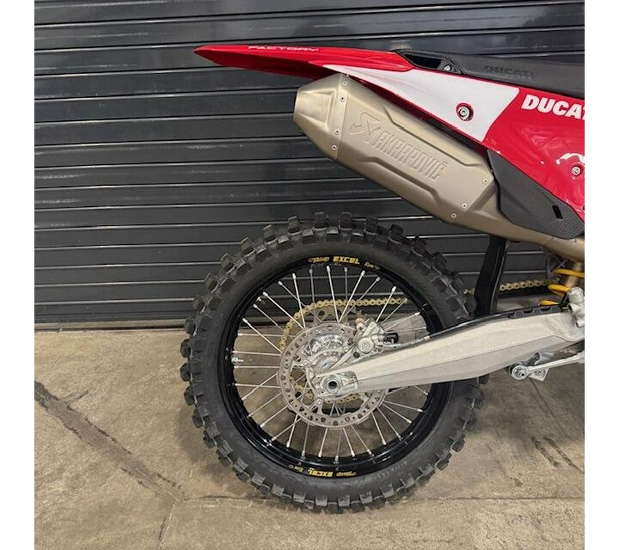 2026 Ducati DESMO 450 MX FACTORY