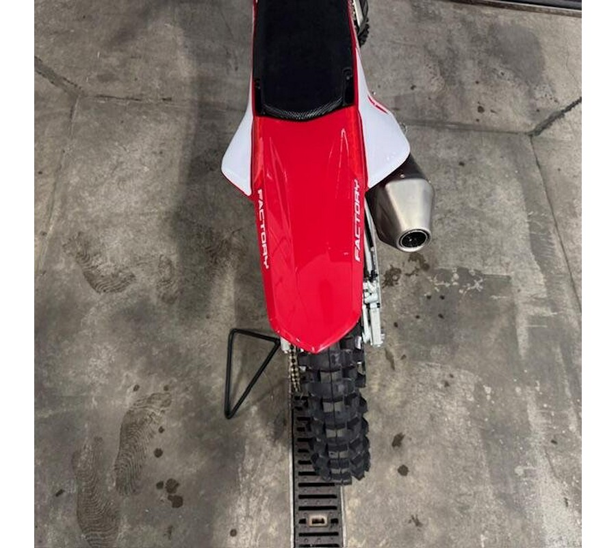 2026 Ducati DESMO 450 MX FACTORY