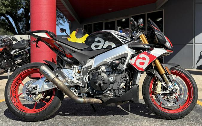 2016 Aprilia Tuono V4