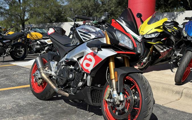 2016 Aprilia Tuono V4