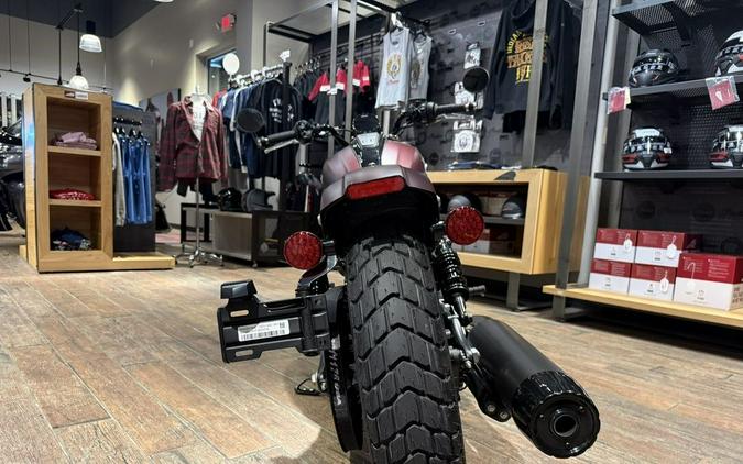 2026 Indian Motorcycle® Scout® Bobber Limited + Tech