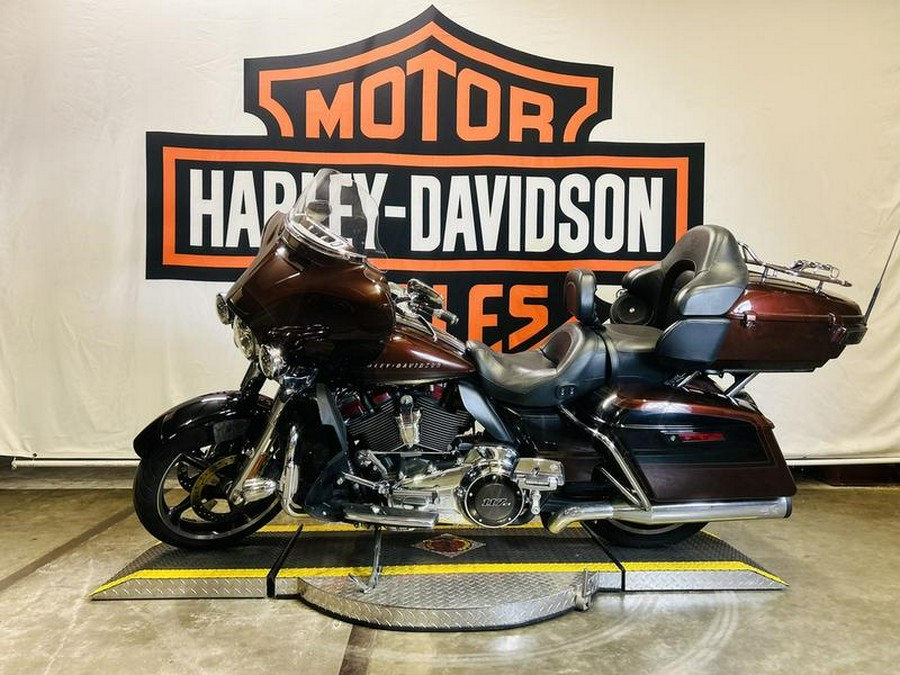 2019 Harley-Davidson® FLHTKSE - CVO™ Limited