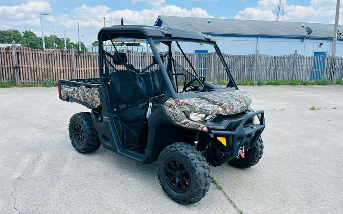 2024 Can-Am™ Defender XT HD7