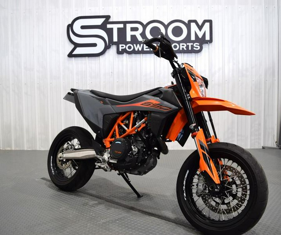 2021 KTM 690 SMC R