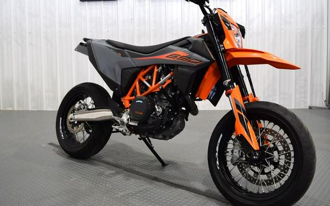 2021 KTM 690 SMC R