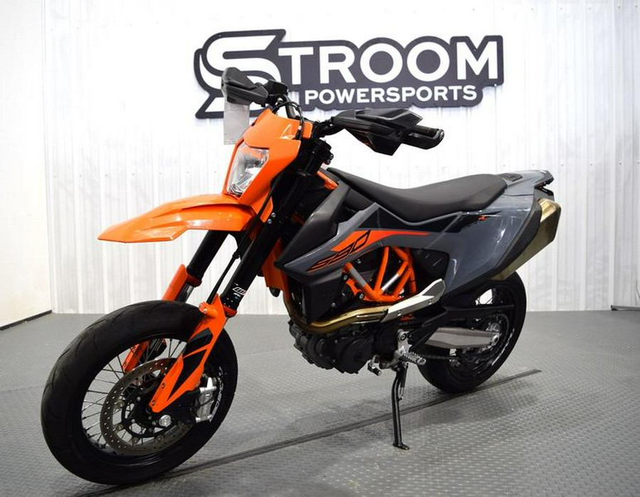 2021 KTM 690 SMC R