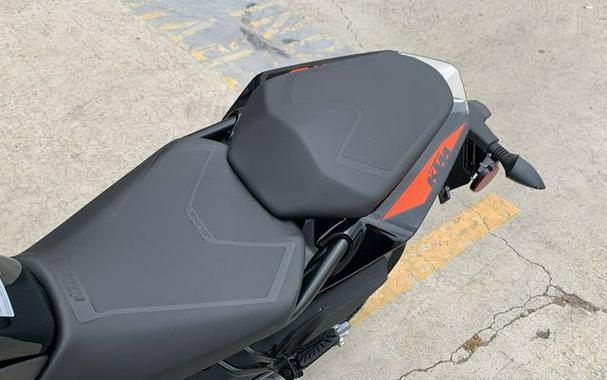 2023 KTM 390 DUKE