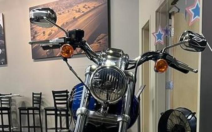 2004 Harley-Davidson® XL1200C - Sportster® Custom 1200