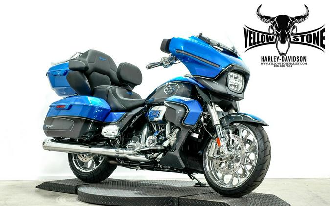 2026 Harley-Davidson® CVO Street Glide Limited ELECTRIC COAST