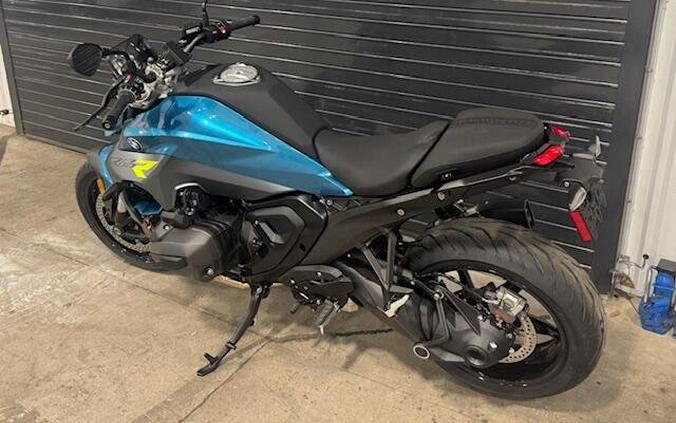 2026 BMW R1300R