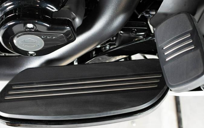 2026 Harley-Davidson Road Glide Limited FLTRXL