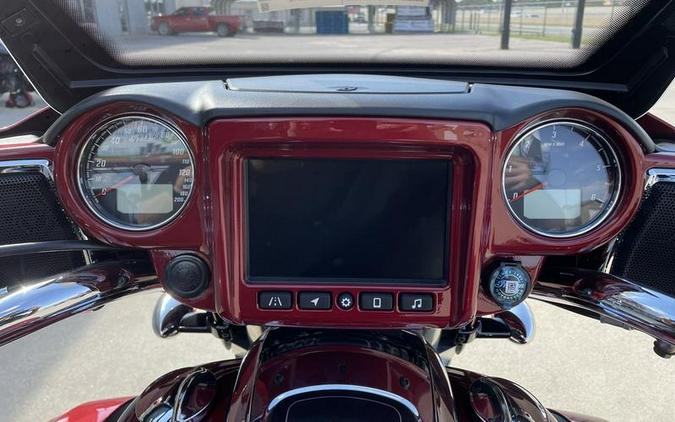 2023 Indian Motorcycle® Roadmaster® Limited Stryker Red Metallic