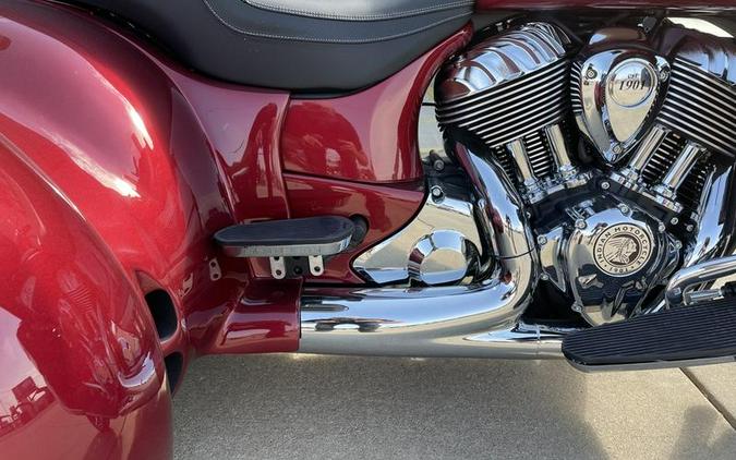 2023 Indian Motorcycle® Roadmaster® Limited Stryker Red Metallic