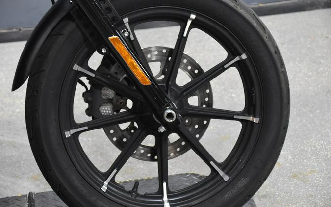 2022 Harley-Davidson Iron 883