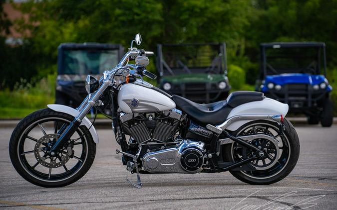 2016 Harley-Davidson Softail FXSB - Breakout