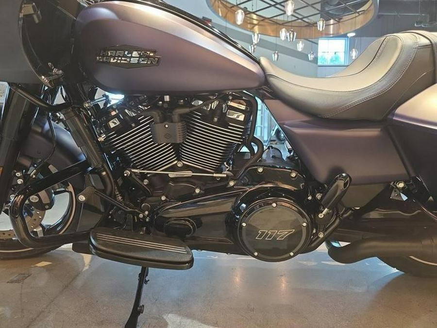 2025 Harley-Davidson® FLTRX - Road Glide®