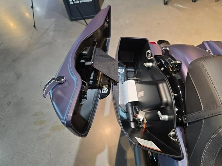 2025 Harley-Davidson® FLTRX - Road Glide®