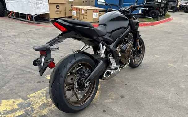 2026 Honda CB650R E-Clutch