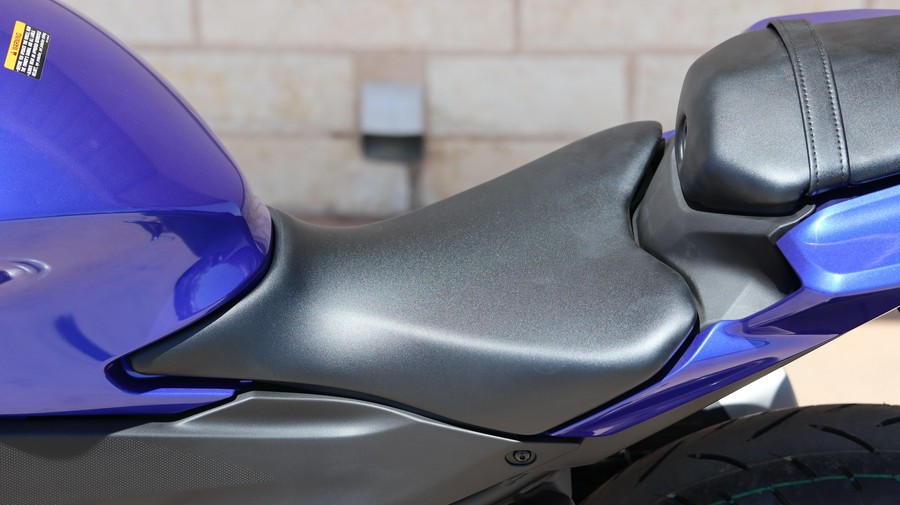 2026 YAMAHA YZFR3 ABS