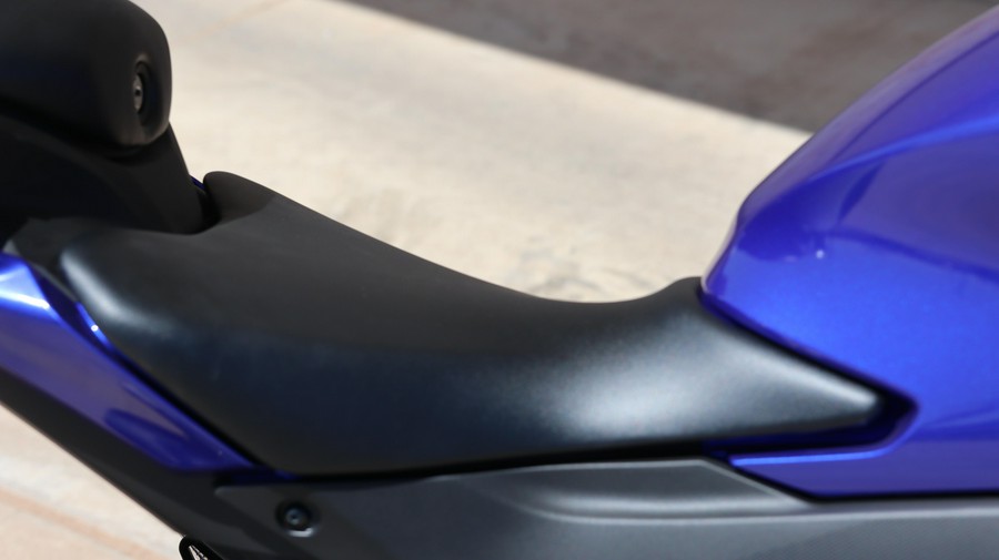 2026 YAMAHA YZFR3 ABS