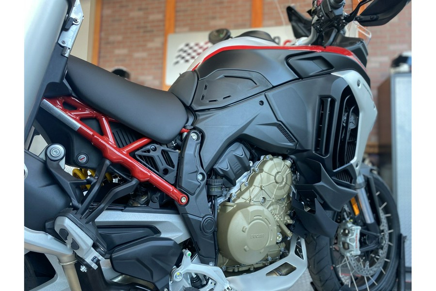 2024 Ducati Multistrada V4 Rally