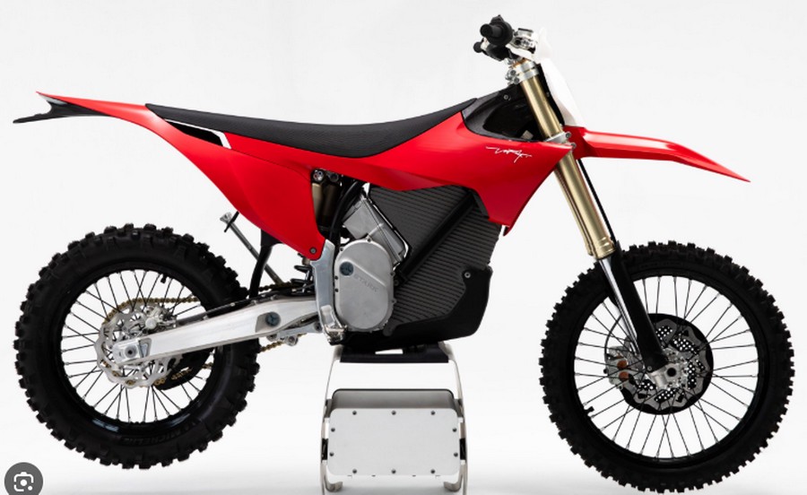 2025 STARK Varg EX 80 HP - RED - S007322