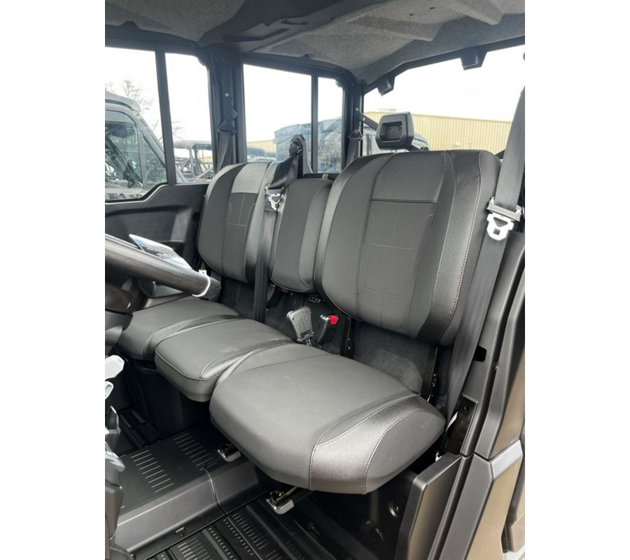 2026 Can-Am Defender MAX XT CAB HD11