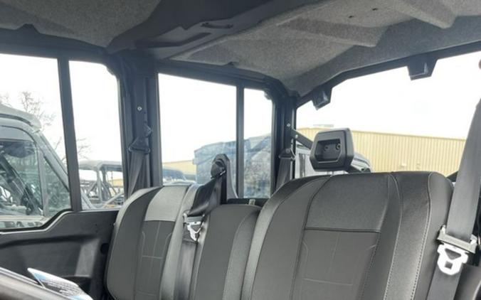 2026 Can-Am Defender MAX XT CAB HD11