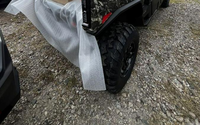 2026 Can-Am Defender MAX XT CAB HD11