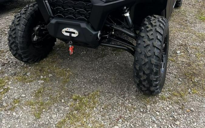 2026 Can-Am Defender MAX XT CAB HD11