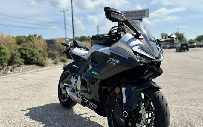 2026 CFMOTO 675SS