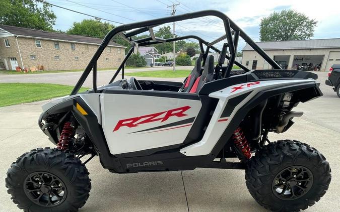 2024 Polaris Industries RZR XP 1000 Sport White Lightning