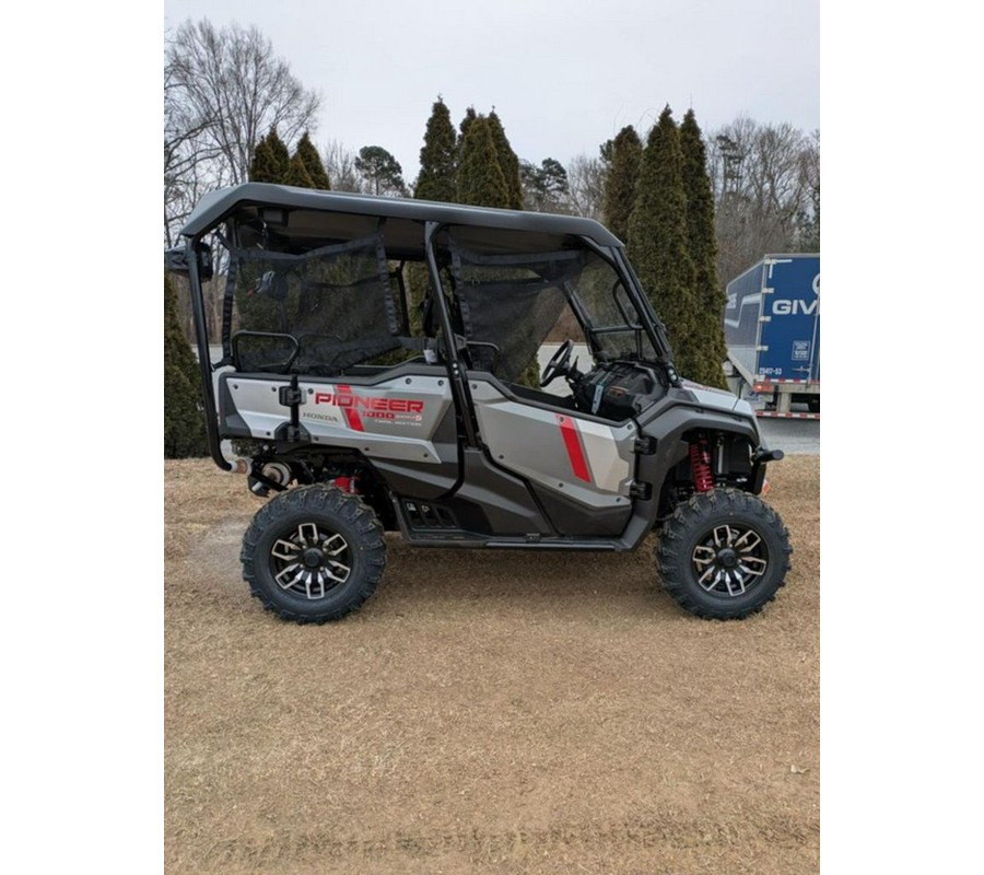 2025 Honda Pioneer 1000-5 Trail Special Edition