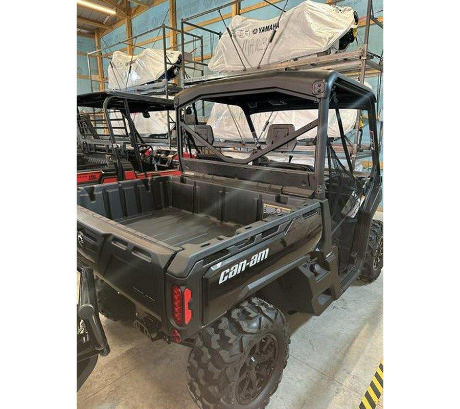 2026 Can-Am® Defender XT HD9