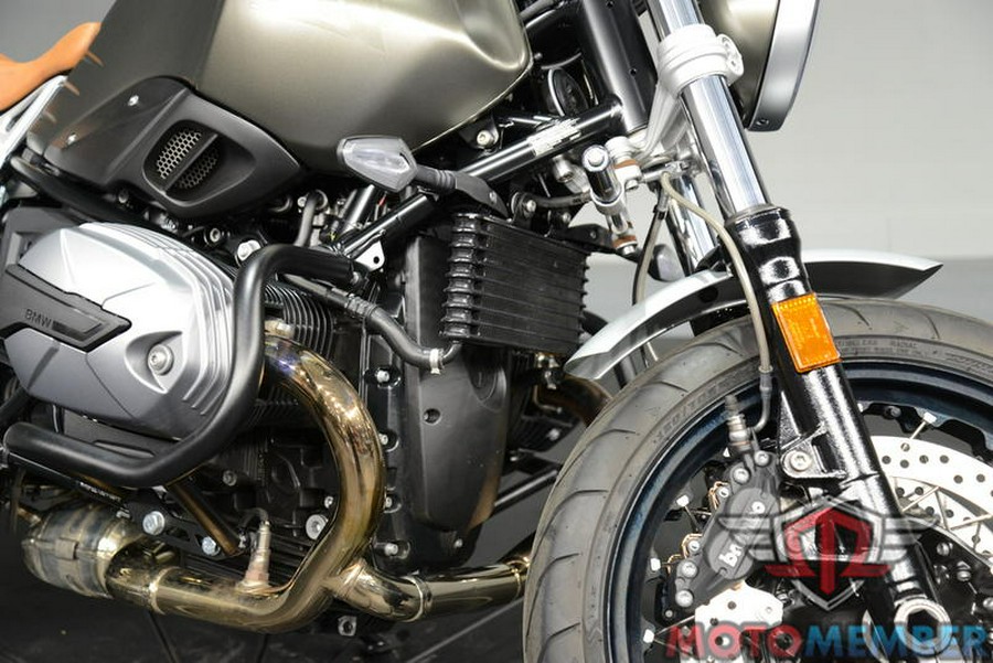 2023 BMW R nineT Scrambler Manhattan Metallic Matte